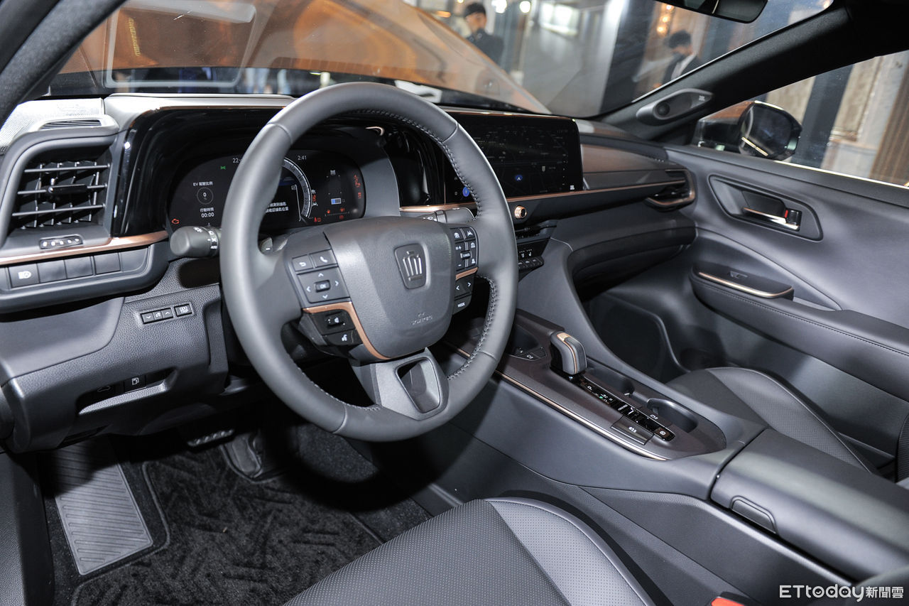 ▲TOYOTA Crown上市。（圖／記者林鼎智攝）